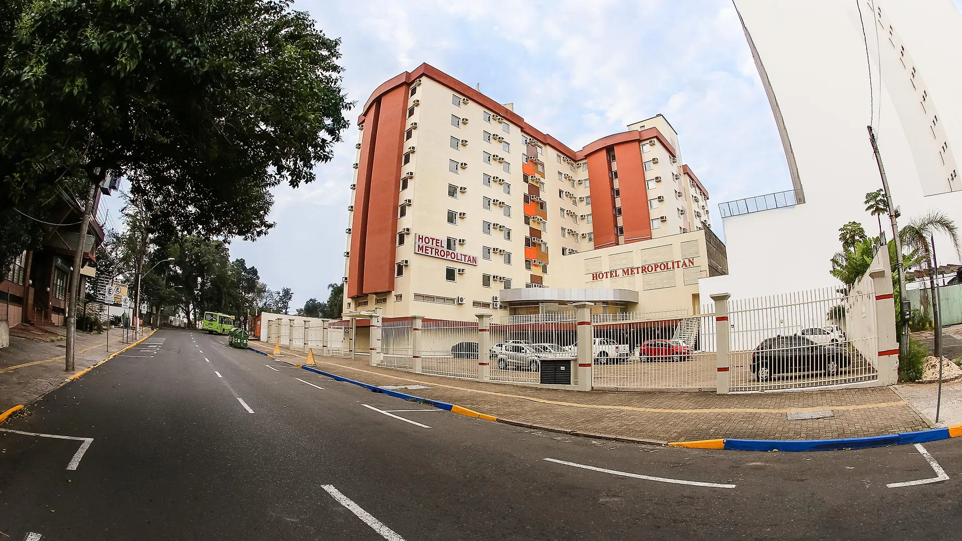 Hotel Metropolitan Canoas Canoas  Brasil